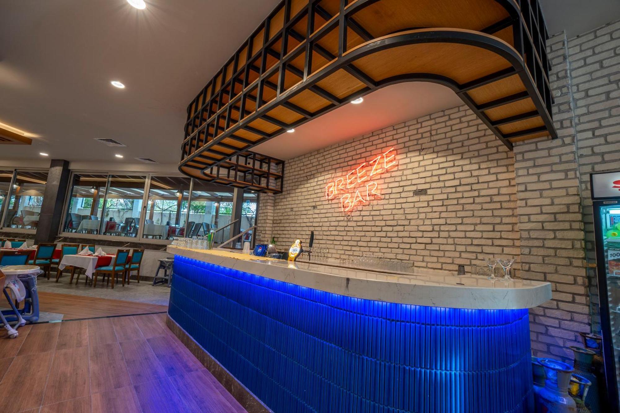 Side Breeze Hotel アンタルヤ エクステリア 写真